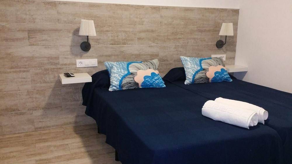 La Chanca Hotel โกนิล เด ลาฟรอนเตรา ภายนอก รูปภาพ