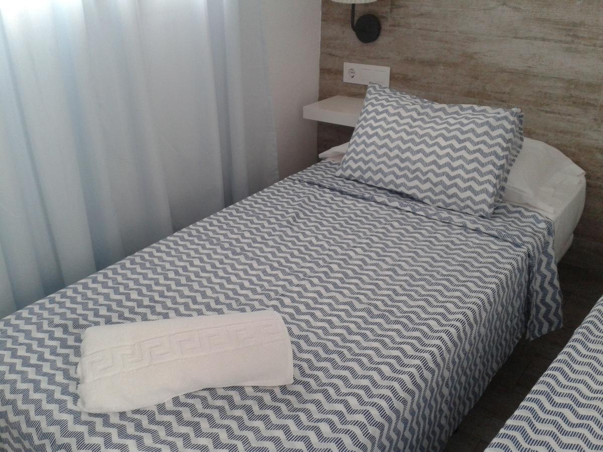 La Chanca Hotel โกนิล เด ลาฟรอนเตรา ภายนอก รูปภาพ