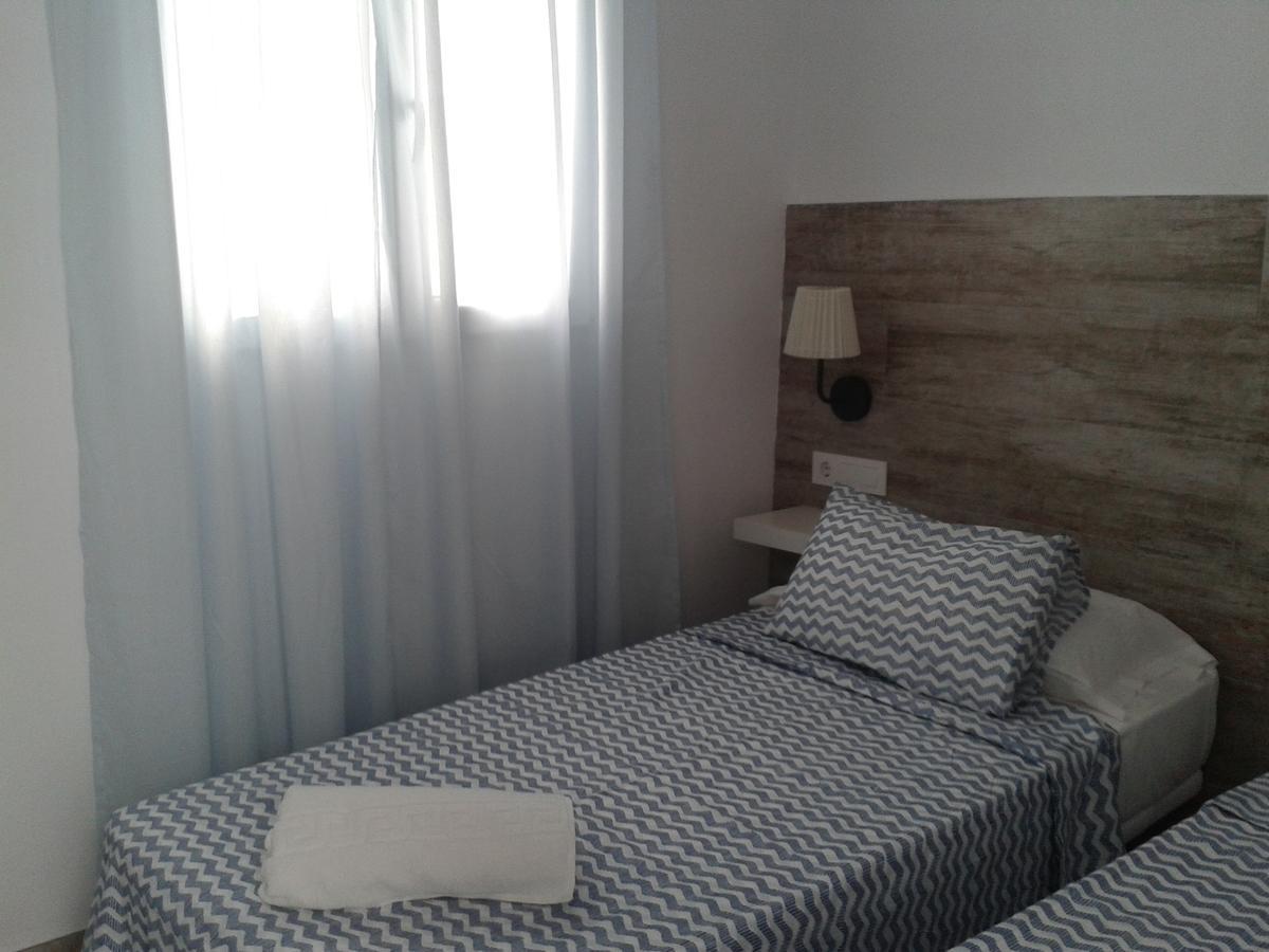 La Chanca Hotel โกนิล เด ลาฟรอนเตรา ภายนอก รูปภาพ